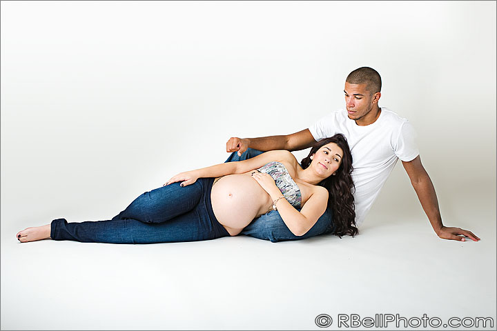 Corona Maternity Pictures