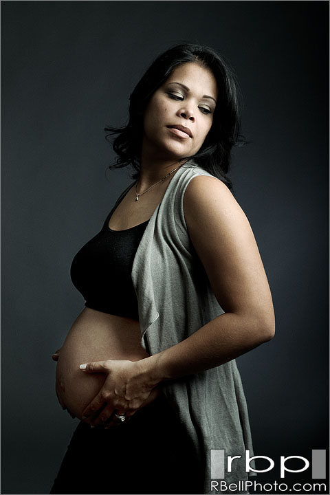 Corona Maternity Pictures