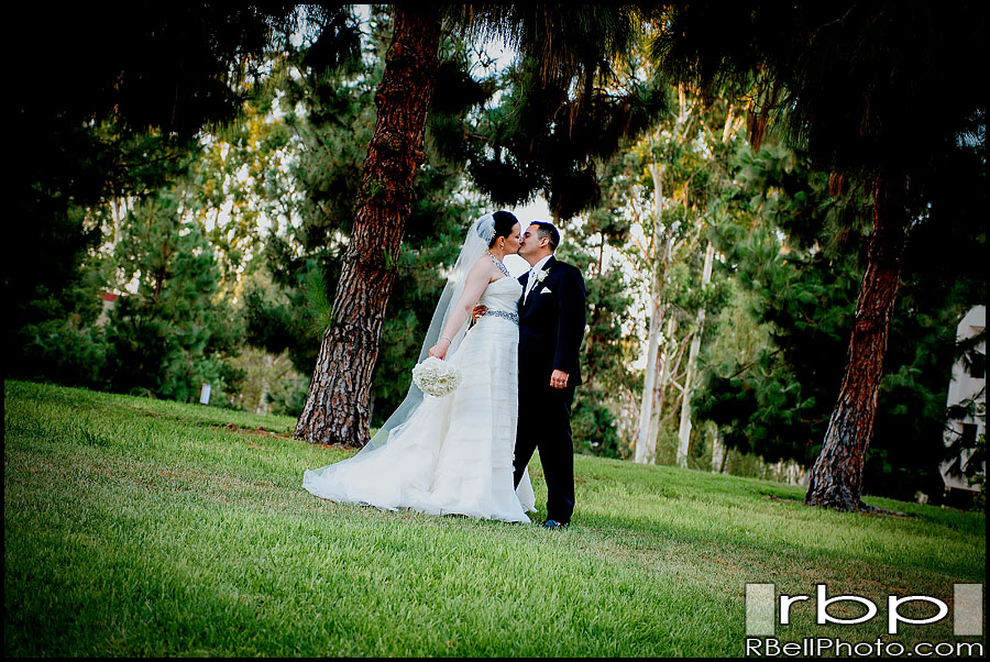 Irvine Wedding Photographer | UCI University Club Wedding Photographer